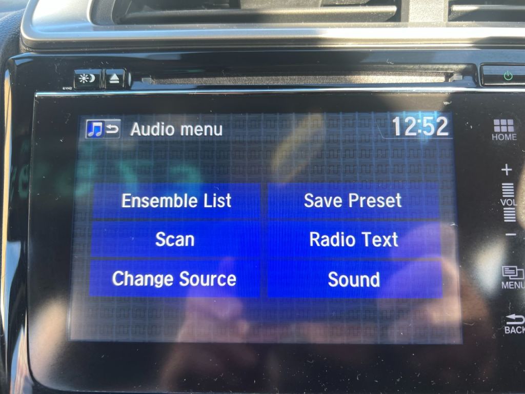 Used Honda Jazz 2017 for sale - 76616935: Photo 43