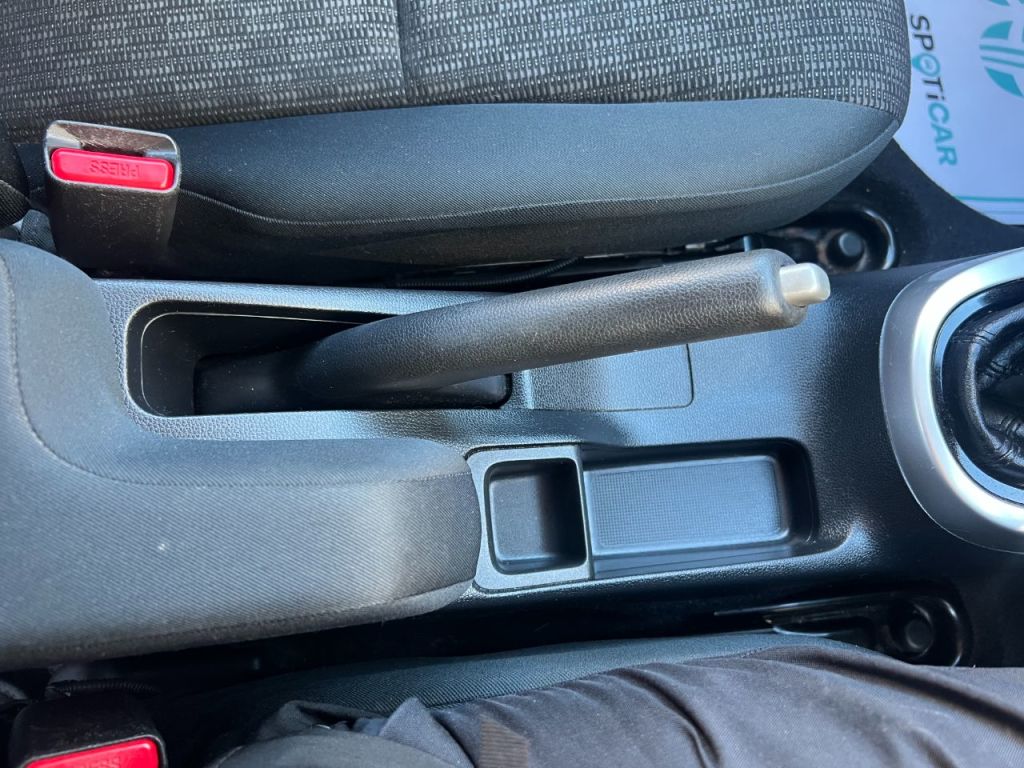 Used Honda Jazz 2017 for sale - 76616935: Photo 47