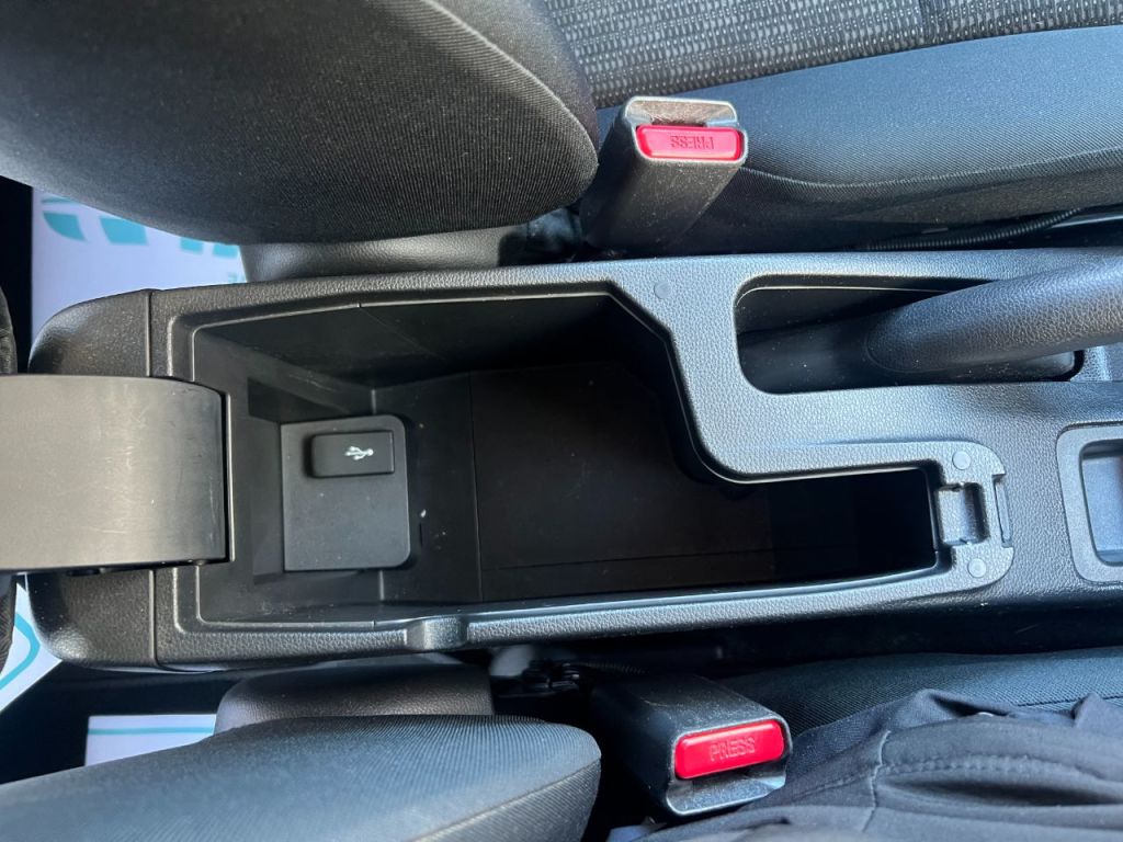 Used Honda Jazz 2017 for sale - 76616935: Photo 48