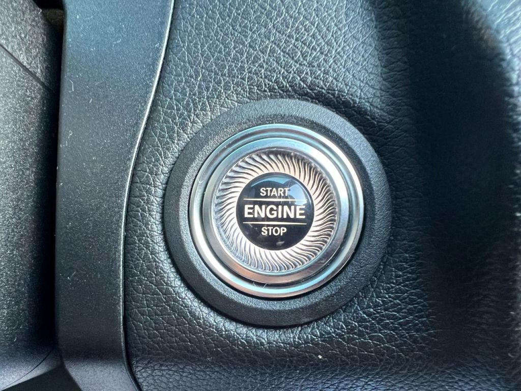 Used Mercedes-Benz C Class 2019 for sale - 76751007: Photo 39