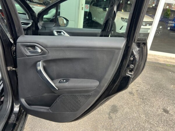 Used Peugeot 2008 2018 for sale - 75087246: Photo 23