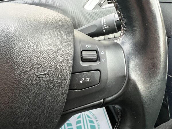 Used Peugeot 2008 2018 for sale - 75087246: Photo 28