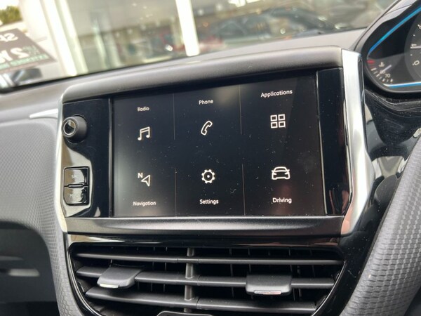Used Peugeot 2008 2018 for sale - 75087246: Photo 32