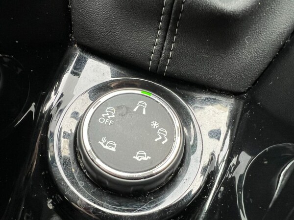 Used Peugeot 2008 2018 for sale - 75087246: Photo 37