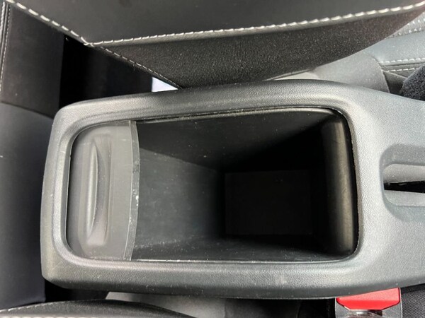 Used Peugeot 2008 2018 for sale - 75087246: Photo 39