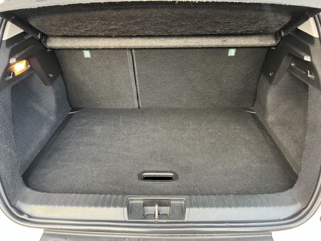 Used Renault Captur 2020 for sale - 76428907: Photo 16