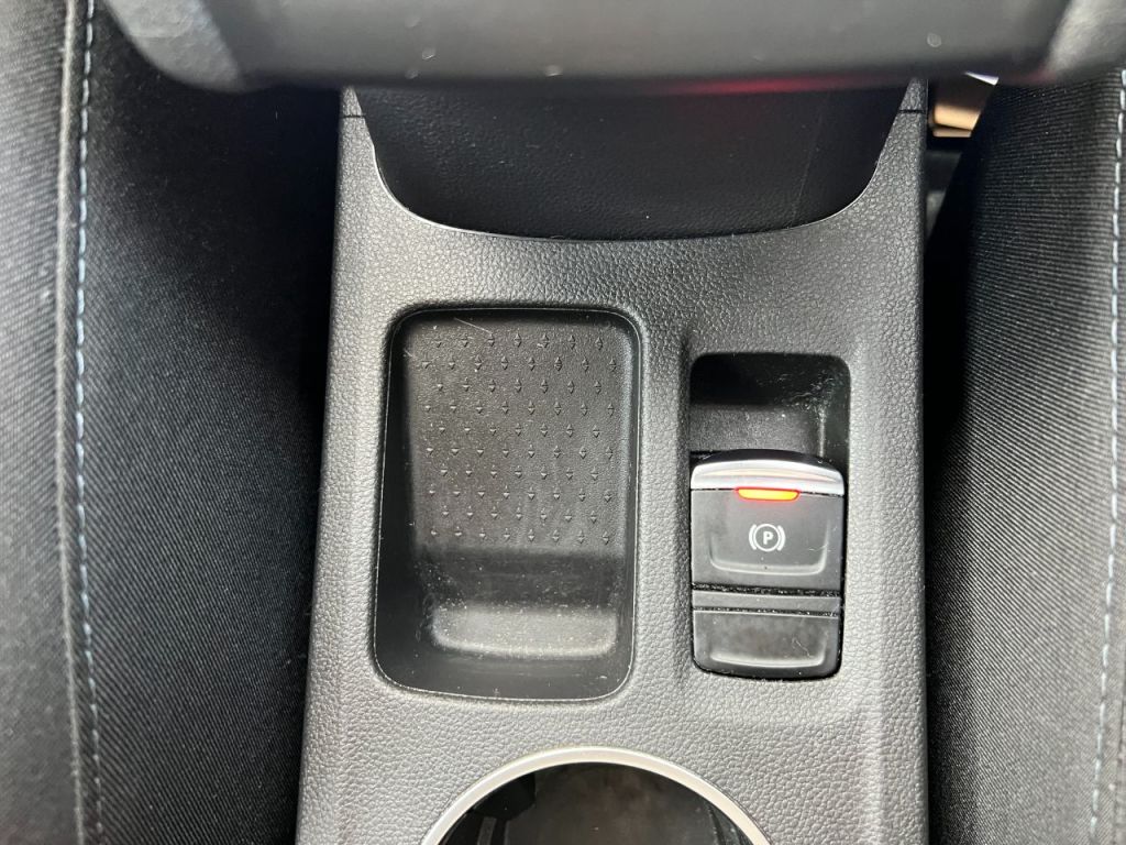 Used Renault Captur 2020 for sale - 76428907: Photo 28