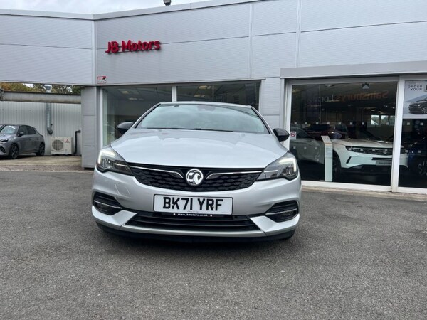 Used Vauxhall Astra 2021 for sale - 76162567: Photo 2