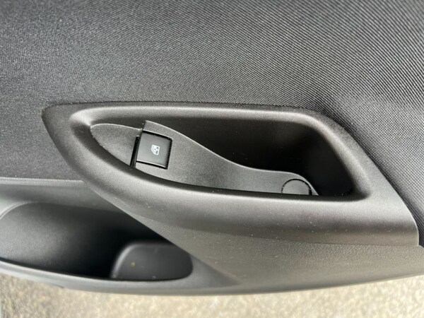 Used Vauxhall Astra 2021 for sale - 76162567: Photo 31