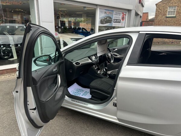 Used Vauxhall Astra 2021 for sale - 76162567: Photo 32