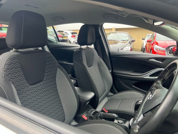 Used Vauxhall Astra 2021 for sale - 76162567: Photo 41