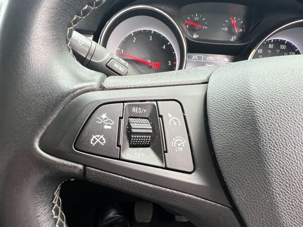 Used Vauxhall Astra 2021 for sale - 76162567: Photo 46