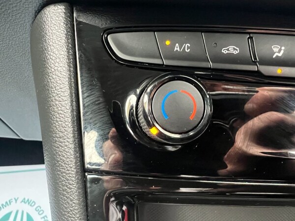 Used Vauxhall Astra 2021 for sale - 76162567: Photo 81