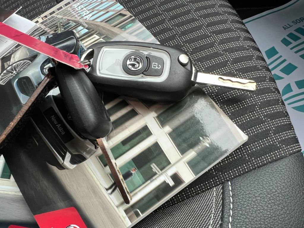 Used Vauxhall Astra 2021 for sale - 76590654: Photo 47