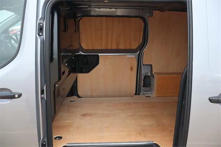 Used Vauxhall Vivaro 2025 for sale - 78068006: Photo 5