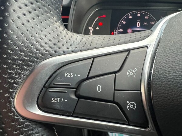 Used Renault Clio 2022 for sale - 76197177: Photo 30