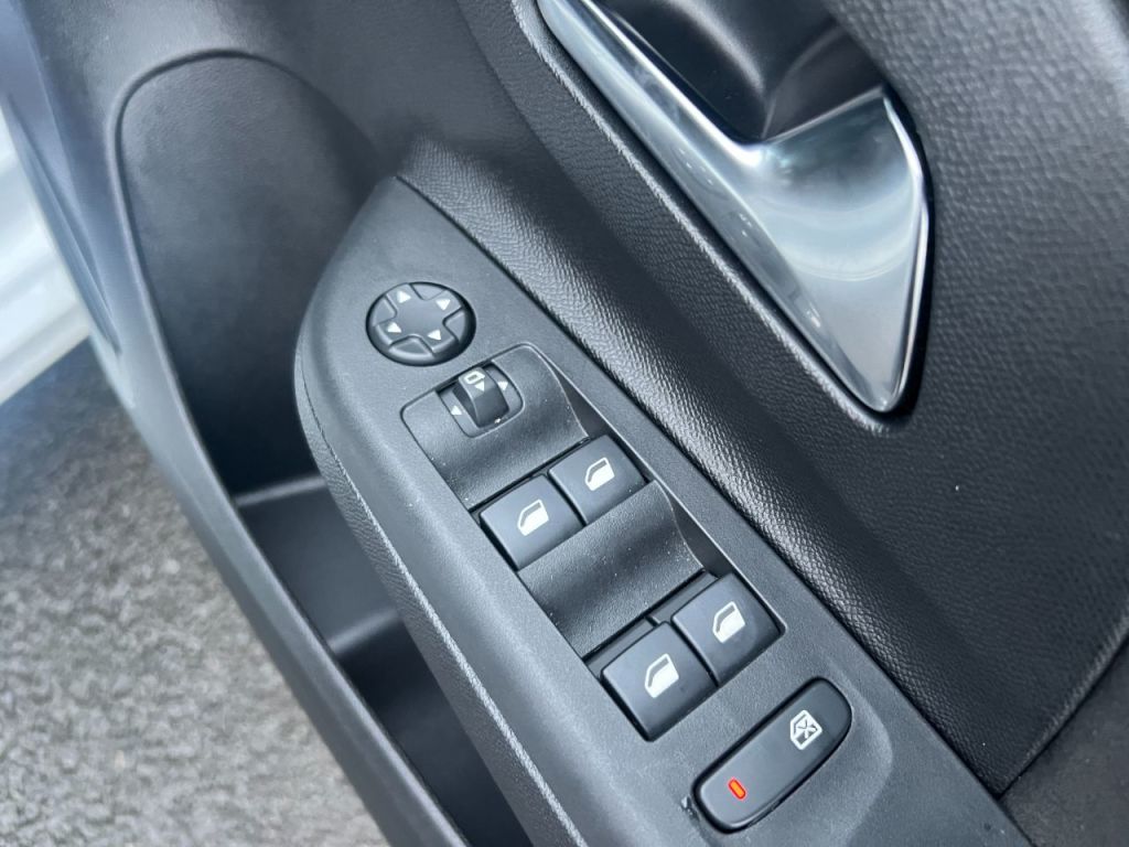 Used Vauxhall Corsa 2025 for sale - 78110075: Photo 17