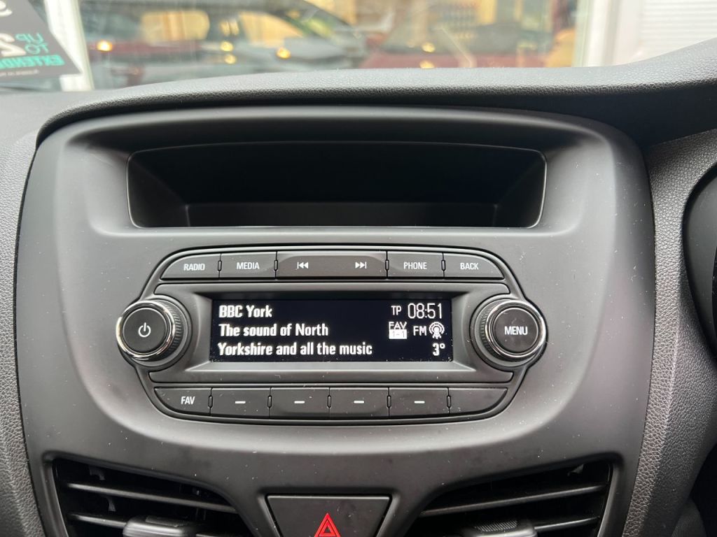 Used Vauxhall Viva 2019 for sale - 77607960: Photo 5