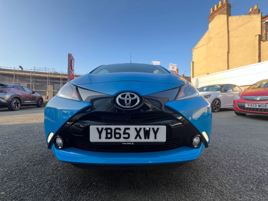 Used Toyota AYGO 2015 for sale - 78153397: Photo 11
