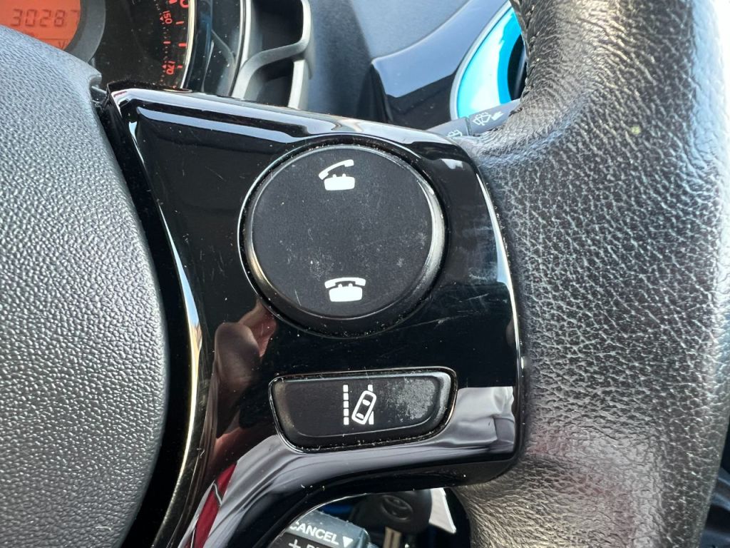 Used Toyota AYGO 2015 for sale - 78153397: Photo 16