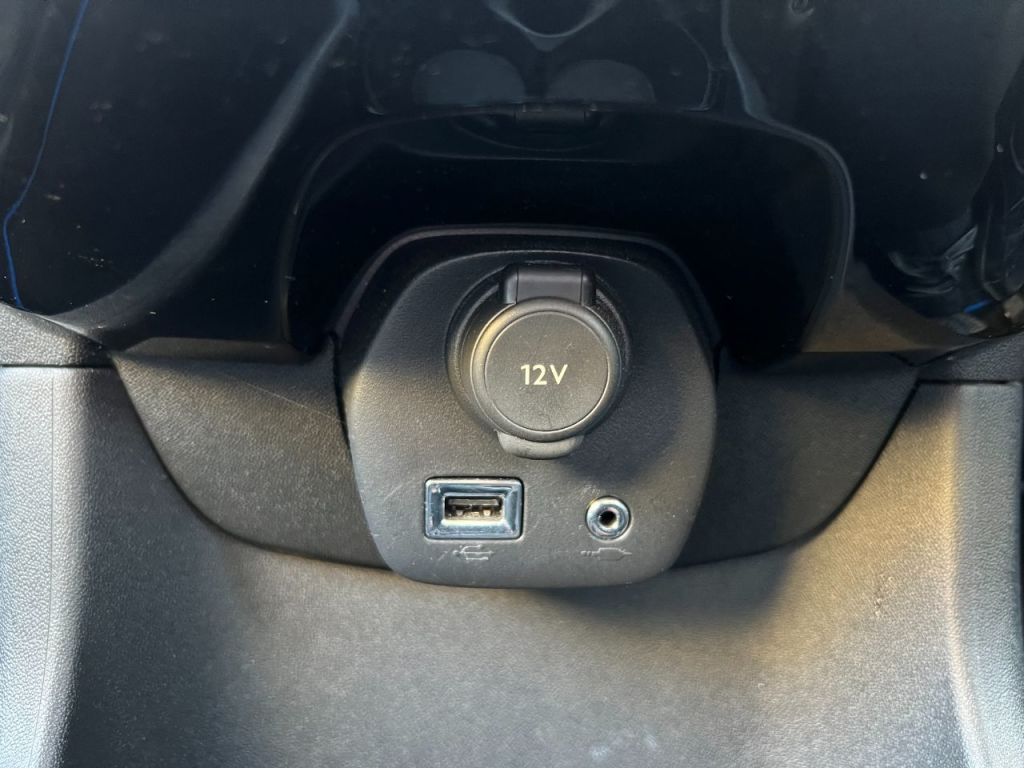 Used Toyota AYGO 2015 for sale - 78153397: Photo 43