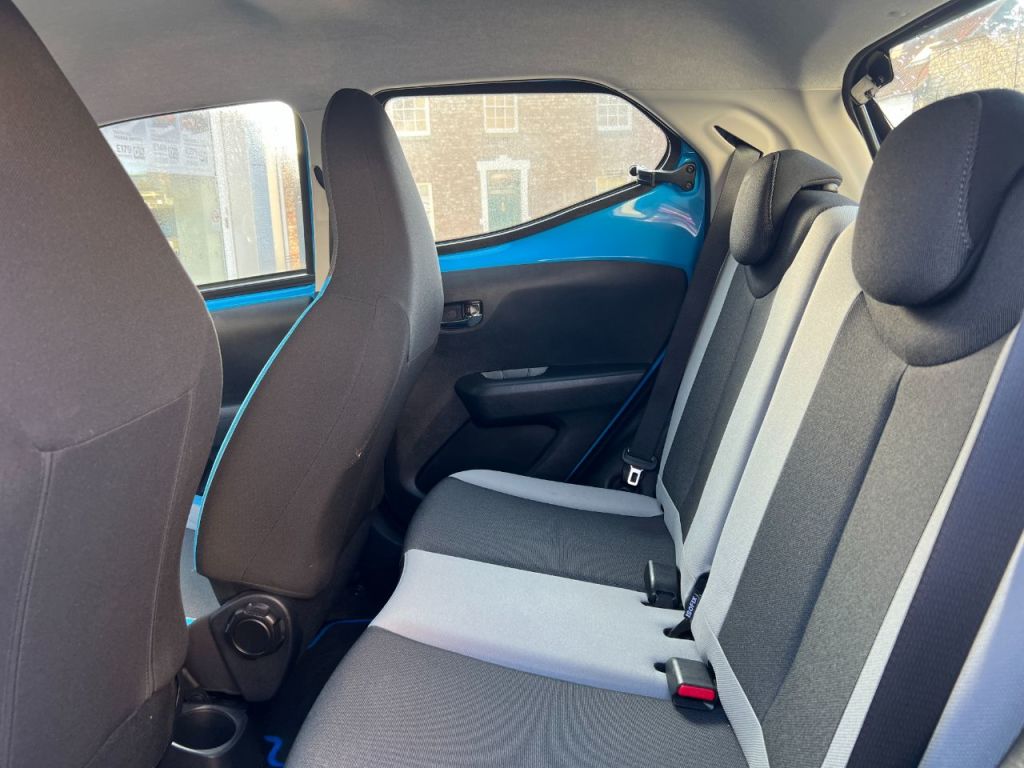 Used Toyota AYGO 2015 for sale - 78153397: Photo 9