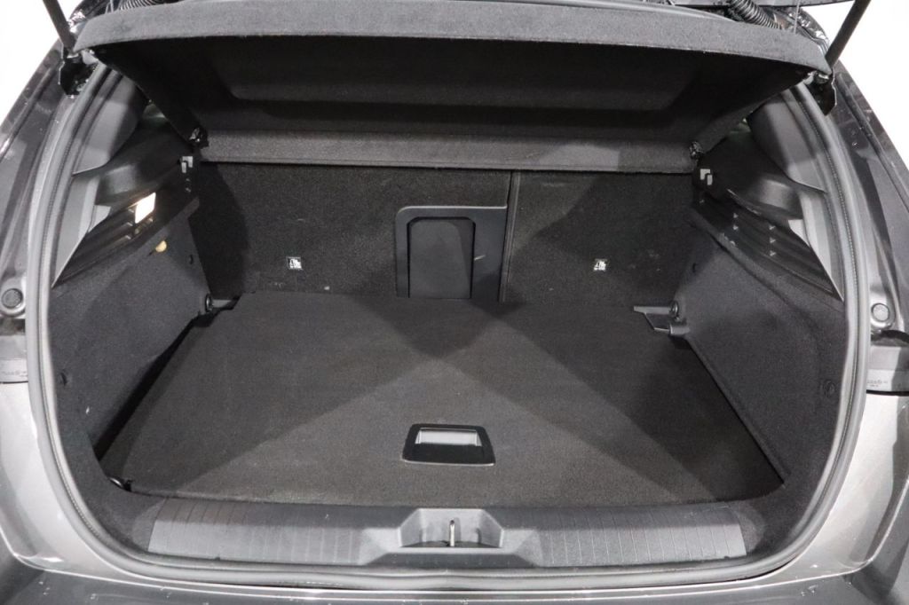 Used Vauxhall Astra 2024 for sale - 76968666: Photo 10