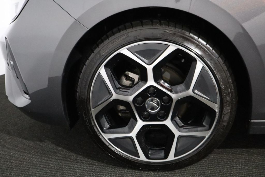 Used Vauxhall Astra 2024 for sale - 76968666: Photo 9