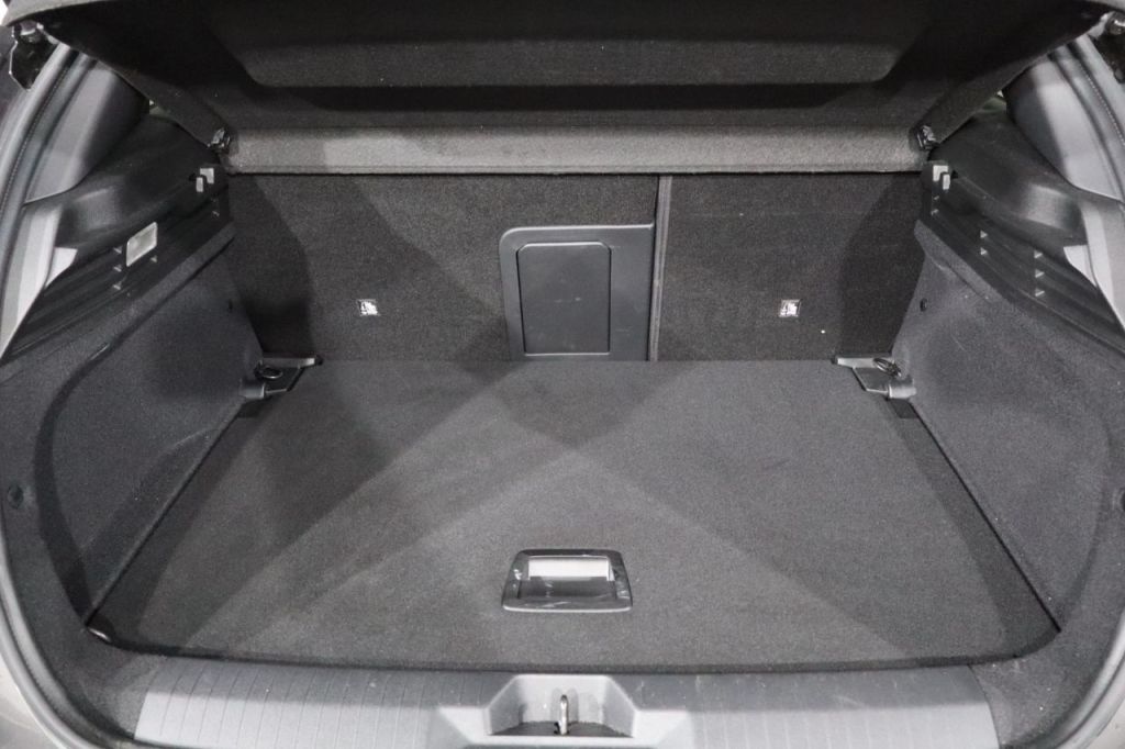 Used Vauxhall Astra 2024 for sale - 77341125: Photo 10