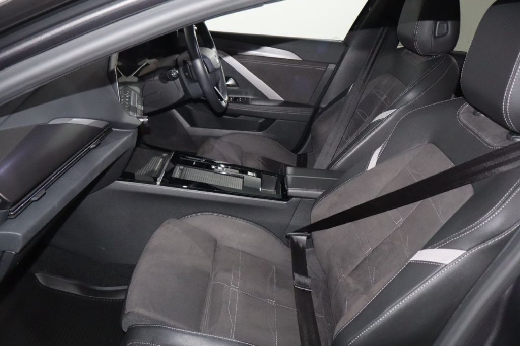 Used Vauxhall Astra 2024 for sale - 77341125: Photo 11