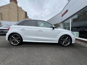 Used Audi A1 2018 for sale - 78657556: Photo