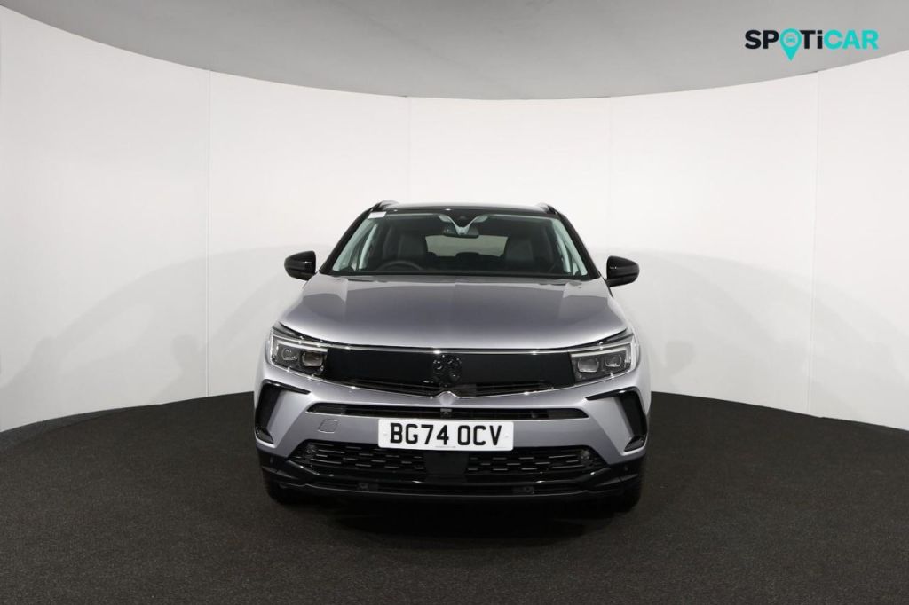 Used Vauxhall Grandland 2024 for sale - 76836130: Photo 2