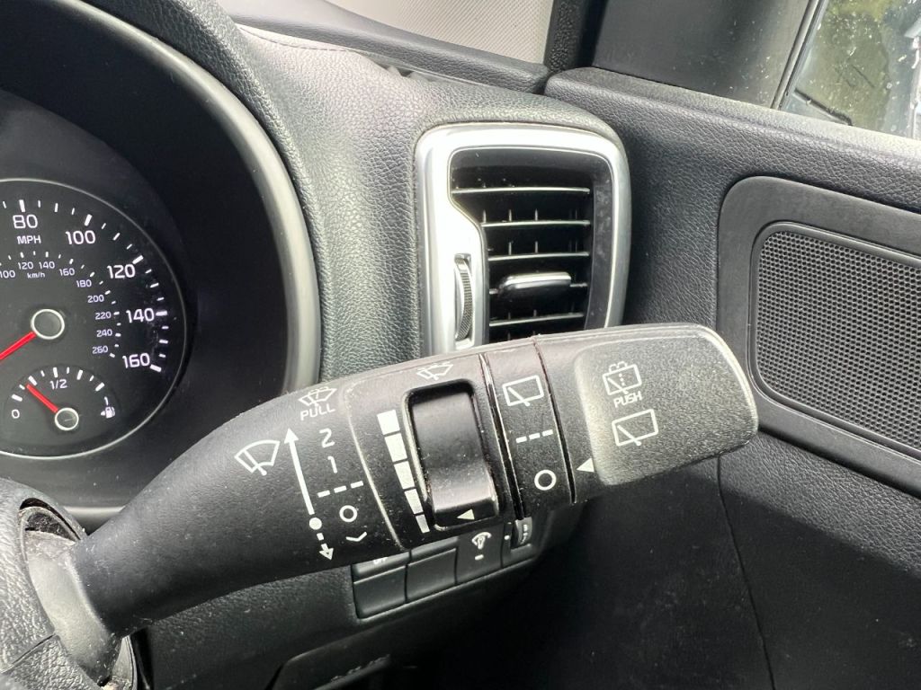 Used Kia Sportage 2017 for sale - 76303210: Photo 27