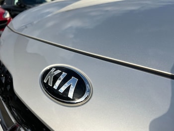 Used Kia Niro 2020 for sale - 76147234: Photo 4