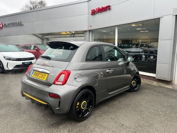 Used Abarth 595 2018 for sale - 77821562: Photo