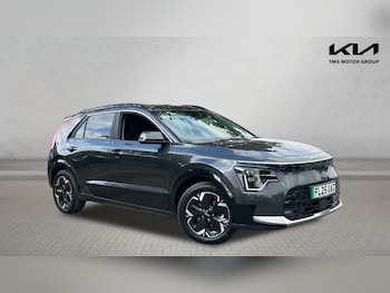 2025 (25) - 150kW 3 65kWh 5dr Auto