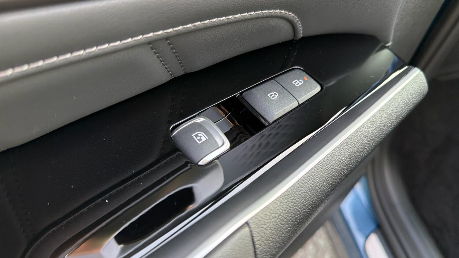 Used Kia Sorento for sale - 77957677: Photo 28