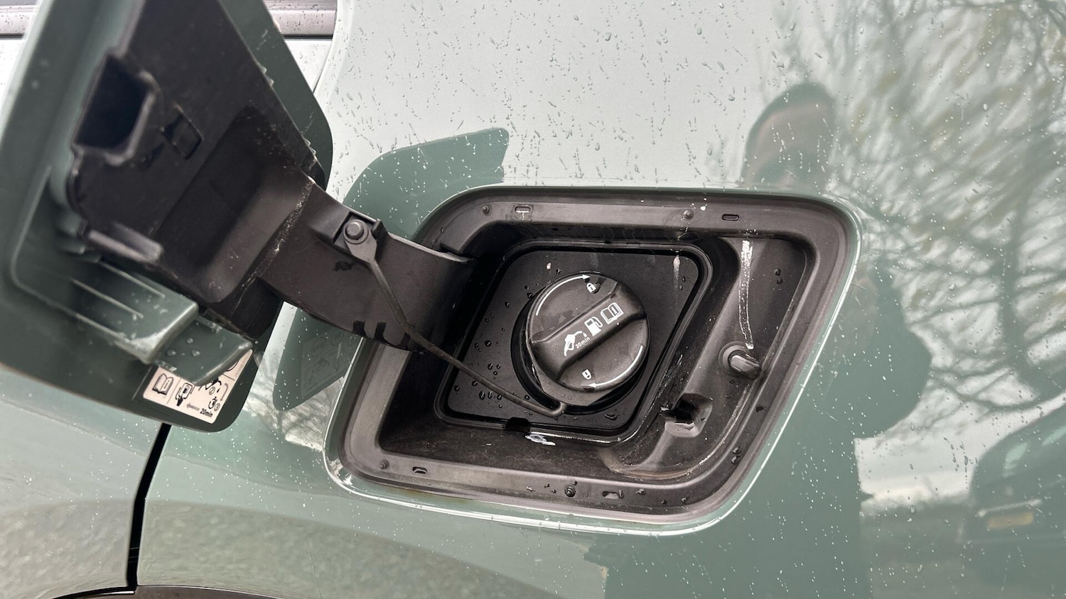 Used Kia Niro 2025 for sale - 76359851: Photo 9