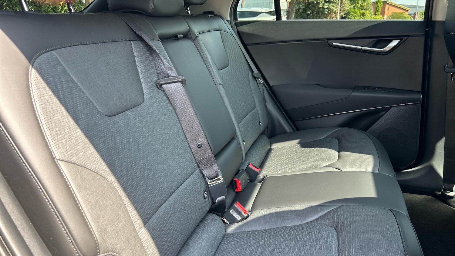 Used Kia Niro 2025 for sale - 76336249: Photo 24