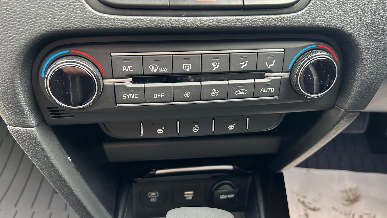 Used Kia XCeed 2025 for sale - 76337185: Photo 18