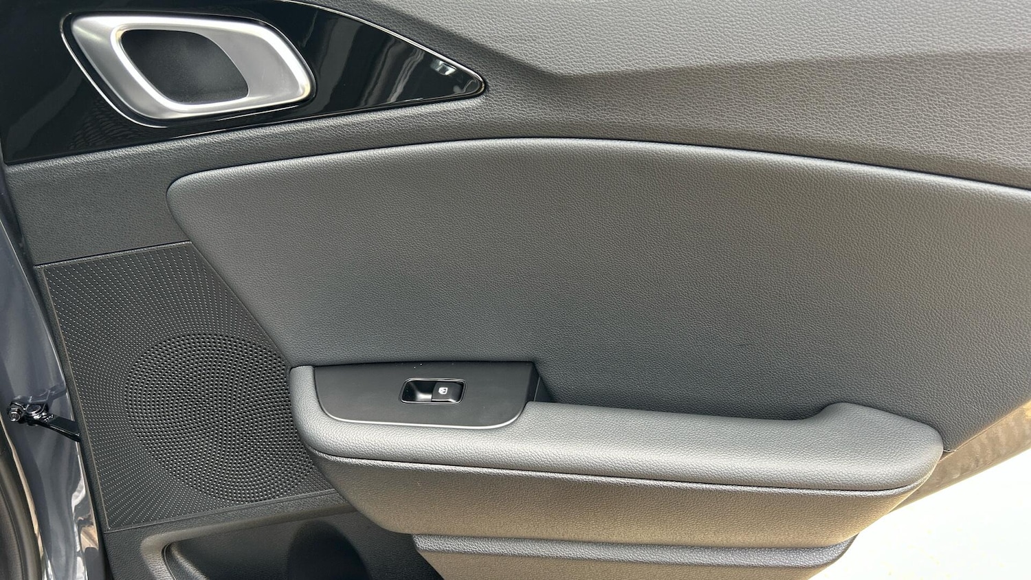 Used Kia XCeed 2025 for sale - 76337185: Photo 23