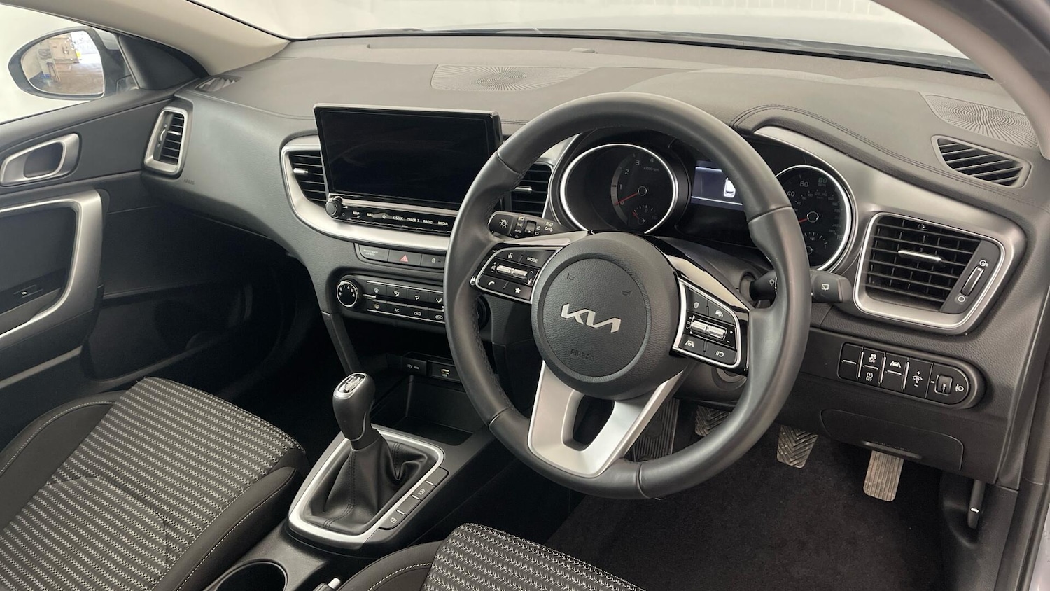 Used Kia Ceed 2025 for sale - 78047212: Photo 8