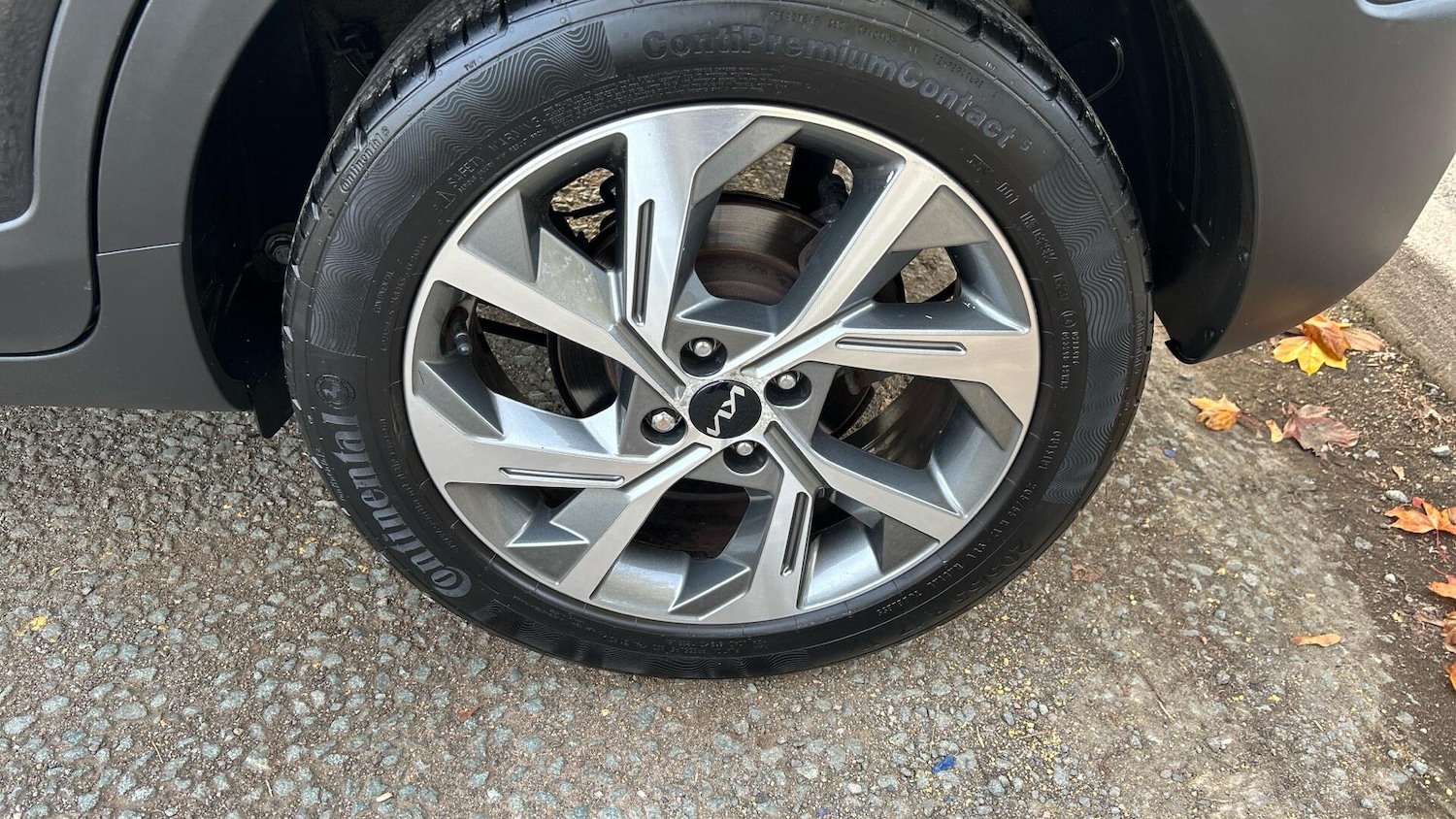 Used Kia Stonic 2023 for sale - 76336232: Photo 45