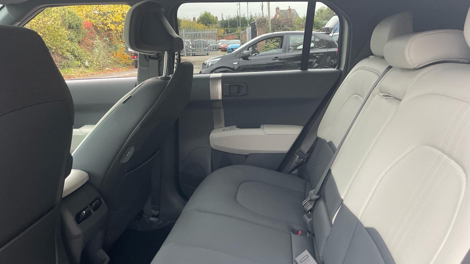 Used Kia EV3 2025 for sale - 77016435: Photo 12