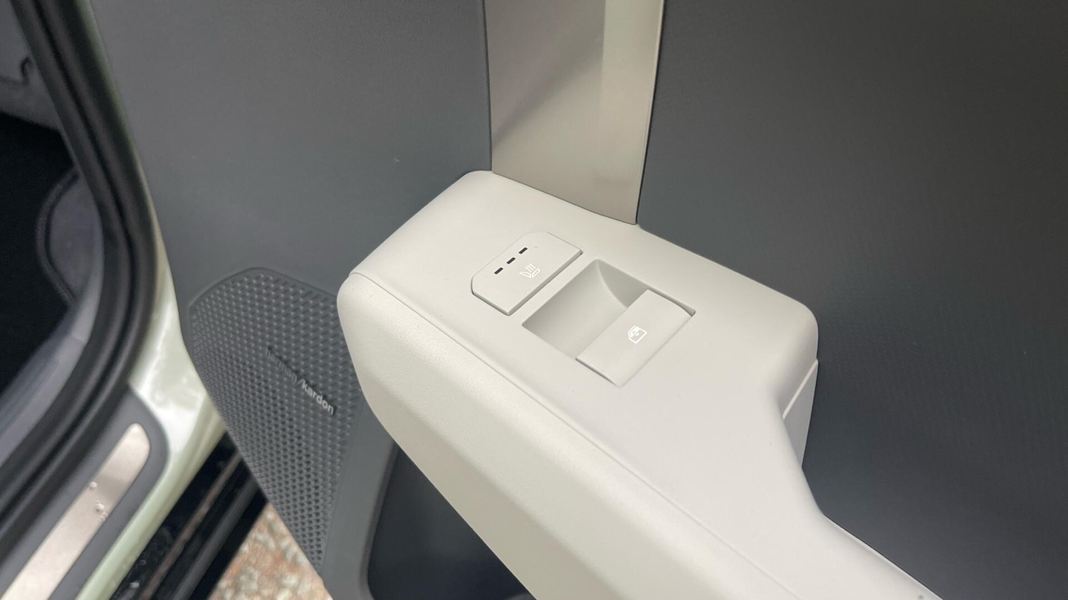 Used Kia EV3 2025 for sale - 77016435: Photo 34