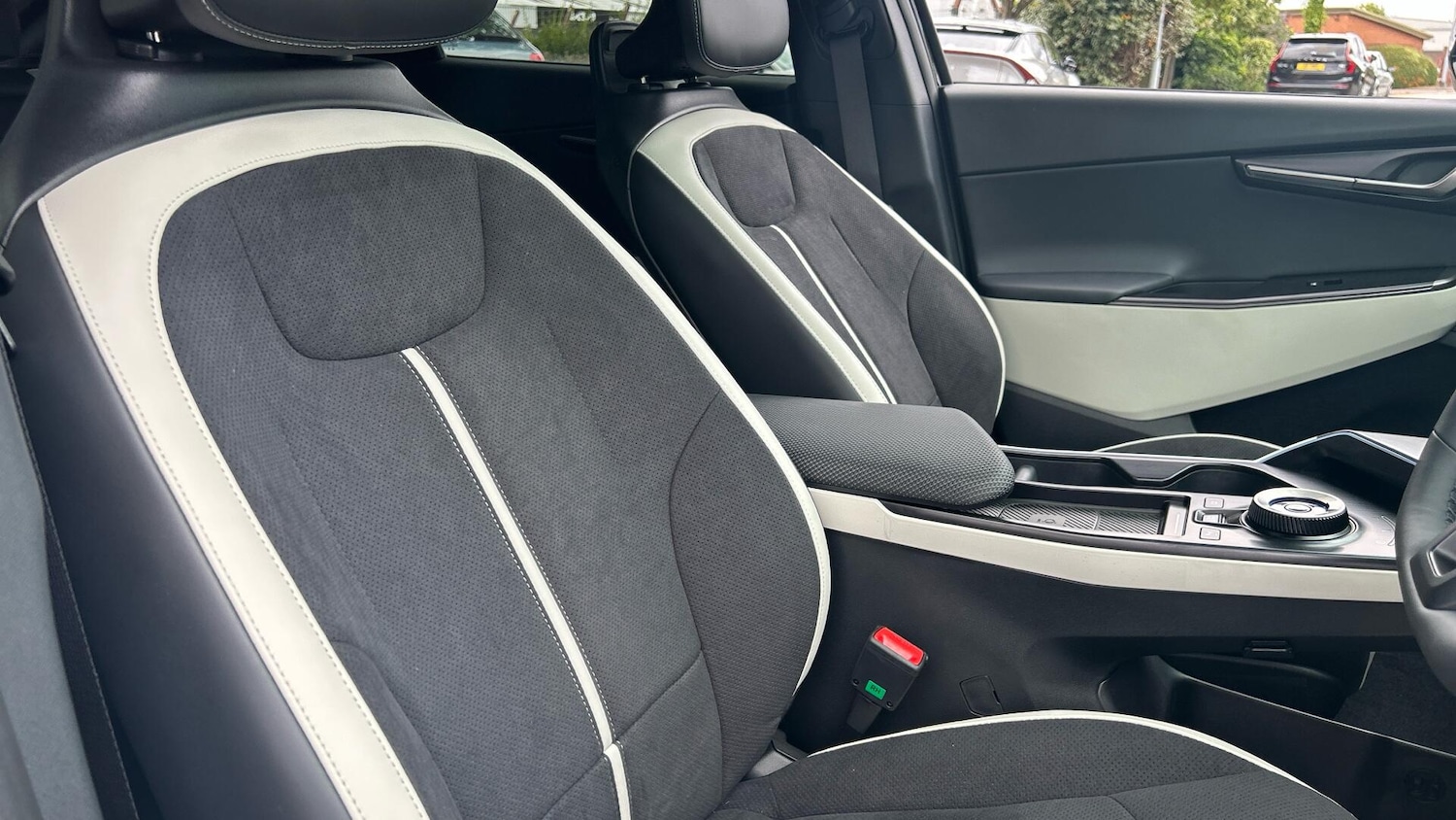 Used Kia EV6 2025 for sale - 76512580: Photo 25