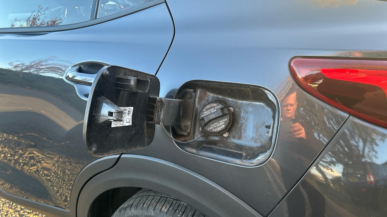 Used Kia Stonic 2018 for sale - 76380518: Photo 11