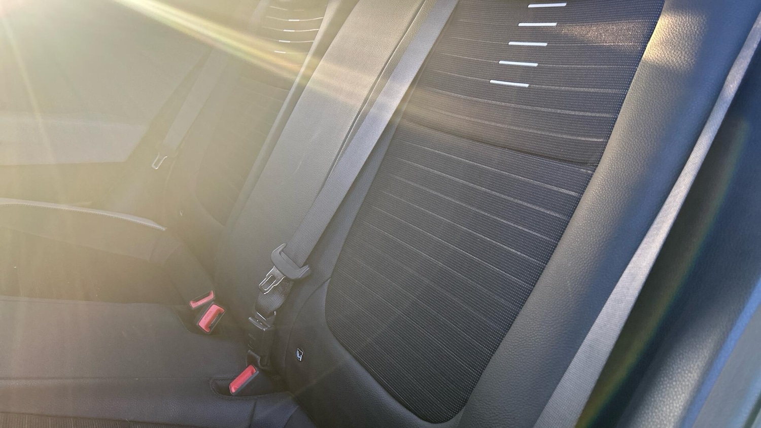 Used Kia Stonic 2018 for sale - 76380518: Photo 23