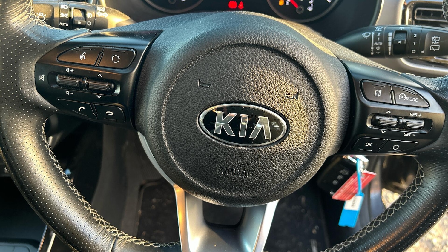 Used Kia Stonic 2018 for sale - 76380518: Photo 28