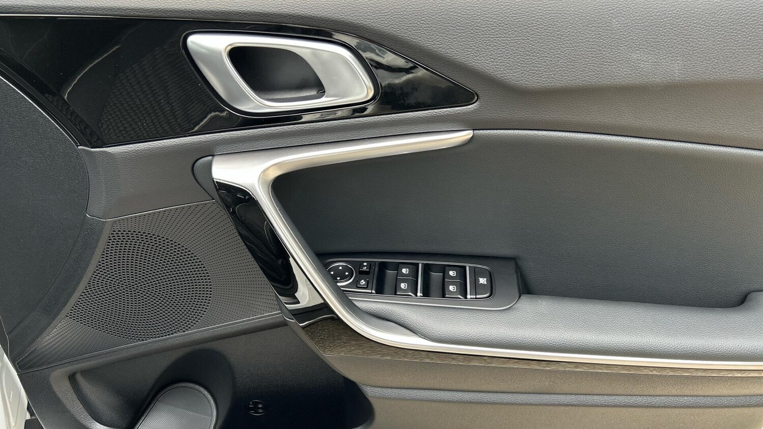 Used Kia XCeed 2025 for sale - 76823458: Photo 23